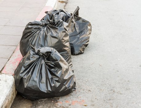 Choosing the right garden clearance service in Staines